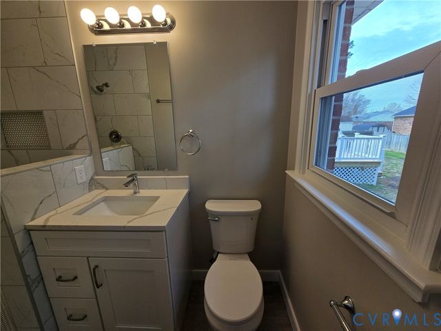 8512 Chester Forest Ln, Chesterfield, VA 23237