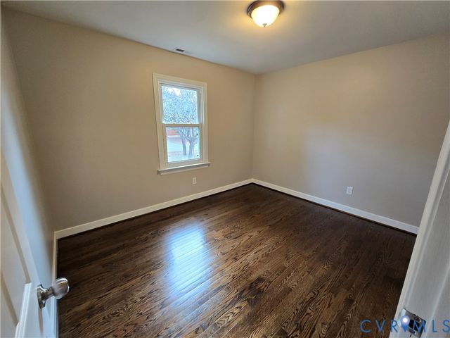 8512 Chester Forest Ln, Chesterfield, VA 23237