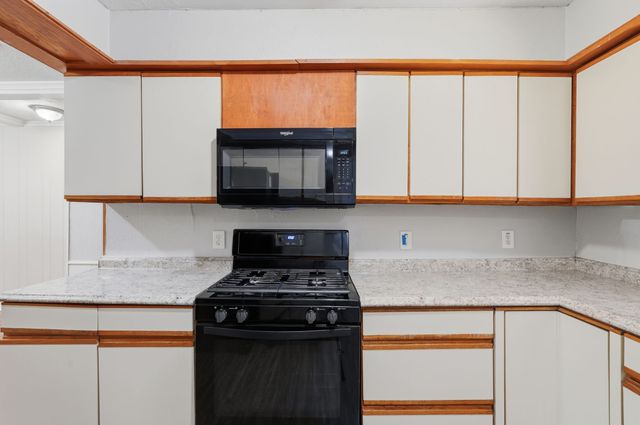 417 Lakeside Drive, Irving, TX 75062