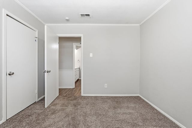 417 Lakeside Drive, Irving, TX 75062
