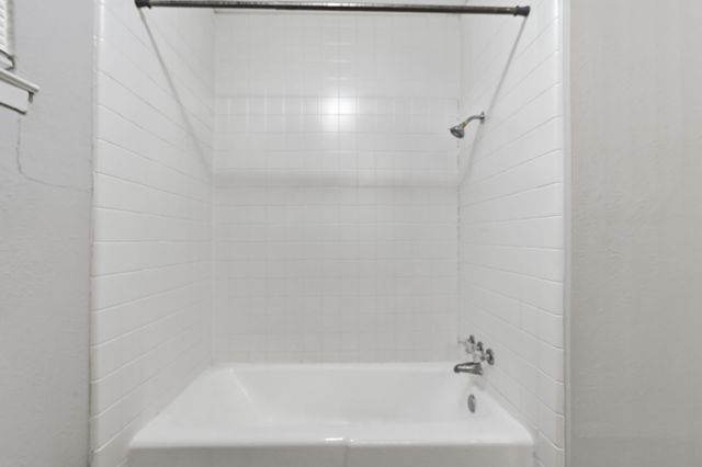 417 Lakeside Drive, Irving, TX 75062
