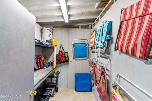 220 NE 68th Street, Oak Island, NC 28465