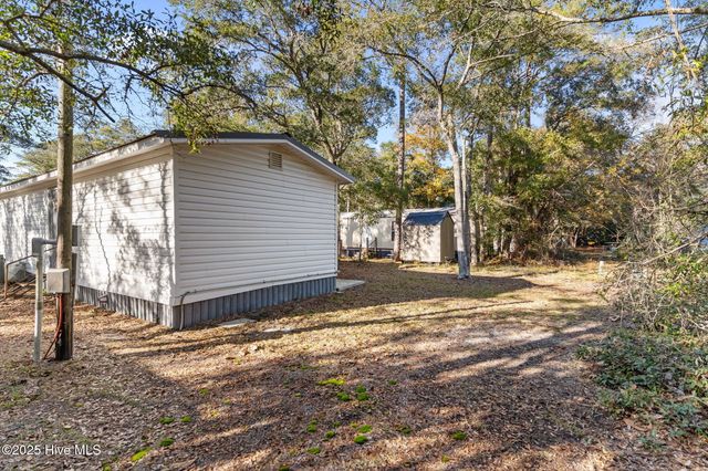 220 NE 68th Street, Oak Island, NC 28465