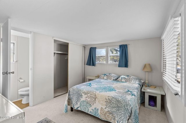 220 NE 68th Street, Oak Island, NC 28465