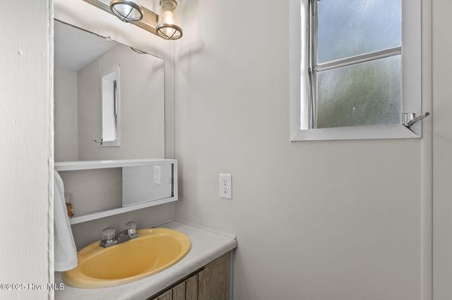 220 NE 68th Street, Oak Island, NC 28465