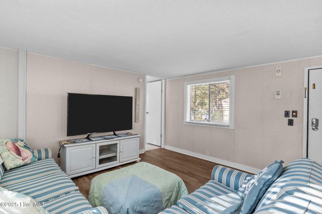 220 NE 68th Street, Oak Island, NC 28465