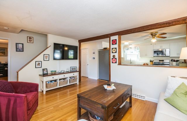 22 Race Street, Billerica, MA 01821