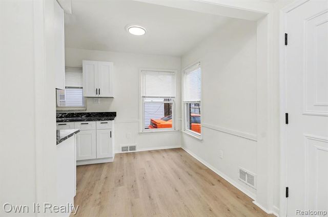 20917 Outer Drive, Dearborn, MI 48124