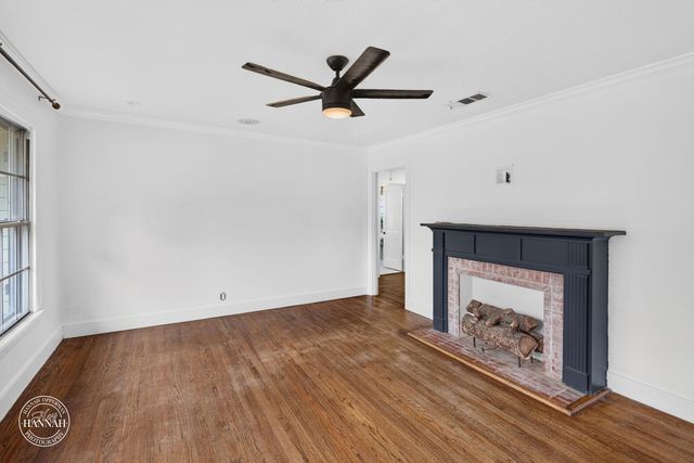 381 Albert Avenue, Shreveport, LA 71105