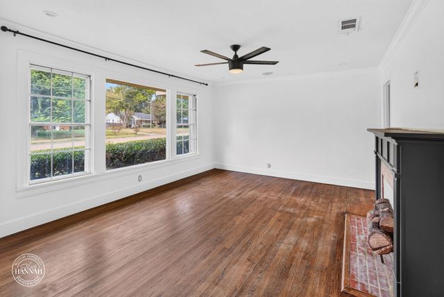 381 Albert Avenue, Shreveport, LA 71105