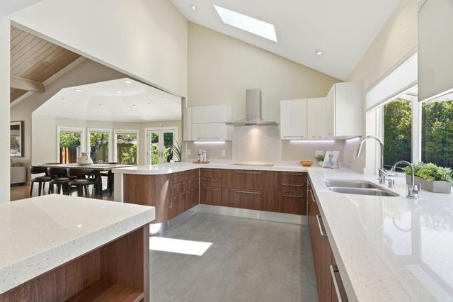 1460 Oak Canyon Court, San Jose, CA 95120