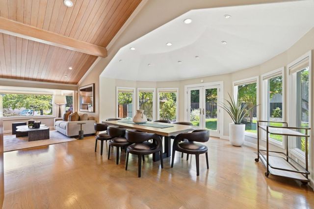 1460 Oak Canyon Court, San Jose, CA 95120