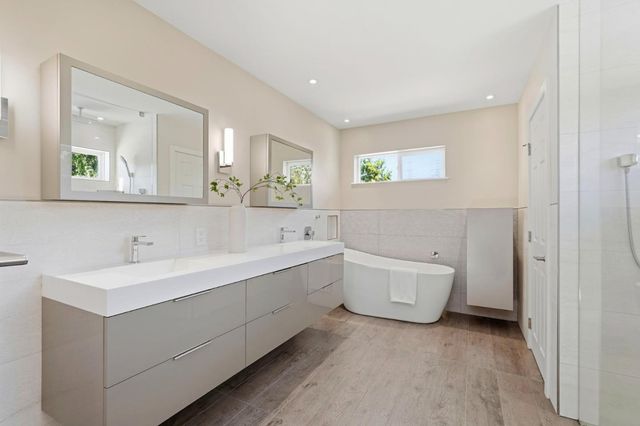 1460 Oak Canyon Court, San Jose, CA 95120
