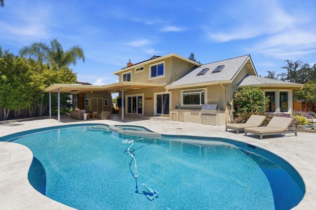 1460 Oak Canyon Court, San Jose, CA 95120