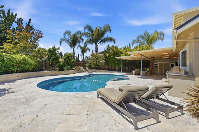 1460 Oak Canyon Court, San Jose, CA 95120