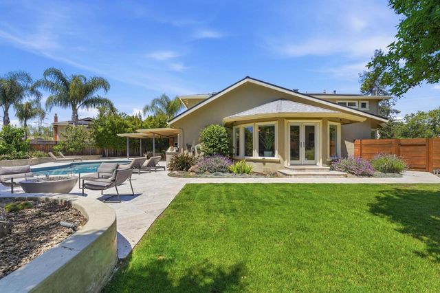 1460 Oak Canyon Court, San Jose, CA 95120