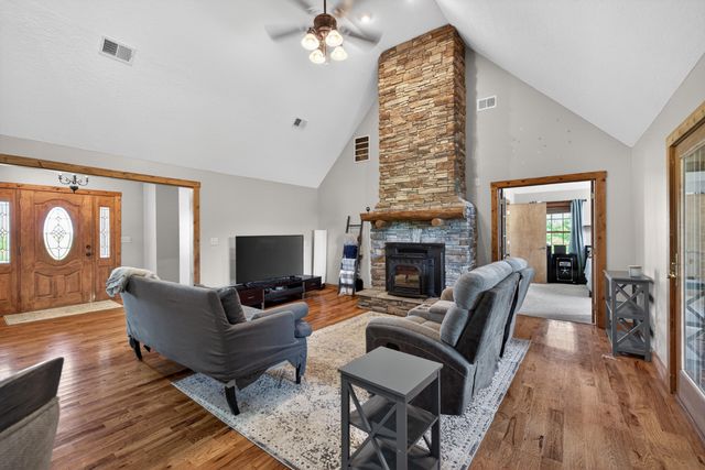 3040 Perry Rogers Road, Lancaster, KY 40444