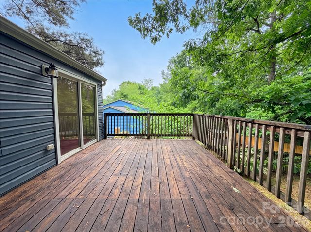 8435 Othello Place, Charlotte, NC 28227