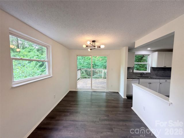 8435 Othello Place, Charlotte, NC 28227