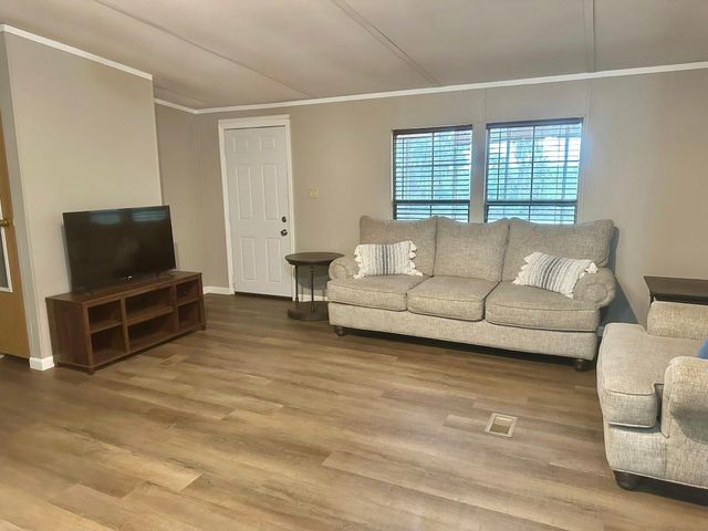 10904 NW Little Cat Road, Greenville, FL 32331