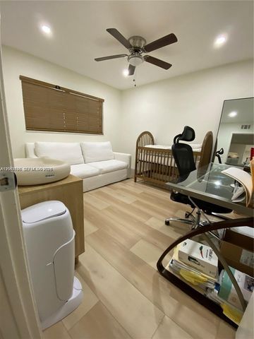 1200 Tallwood Avenue 302, Hollywood, FL 33021