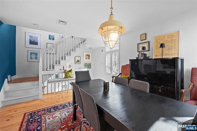 100 1st Street, Keyport, NJ 07735