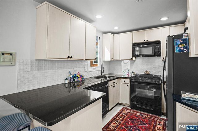 100 1st Street, Keyport, NJ 07735