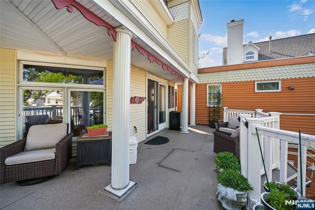 100 1st Street, Keyport, NJ 07735