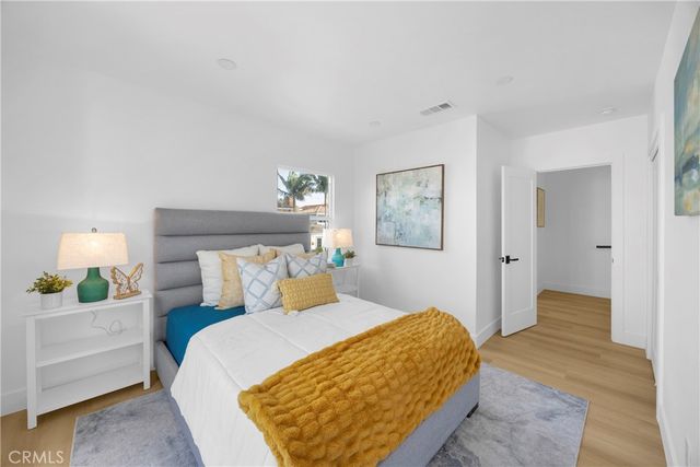 40 Claremont, Long Beach, CA 90803