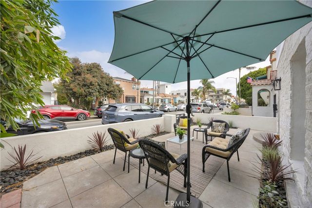 40 Claremont, Long Beach, CA 90803