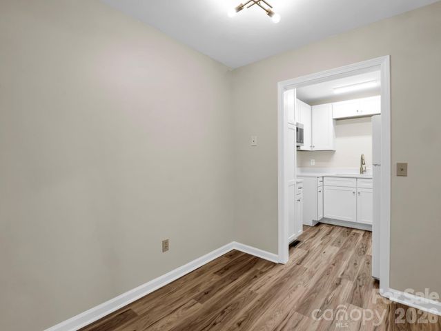 520 Courtwood Lane 4, Hendersonville, NC 28739