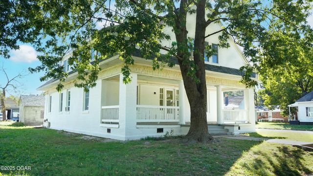 423 S Connor Avenue, Joplin, MO 64801