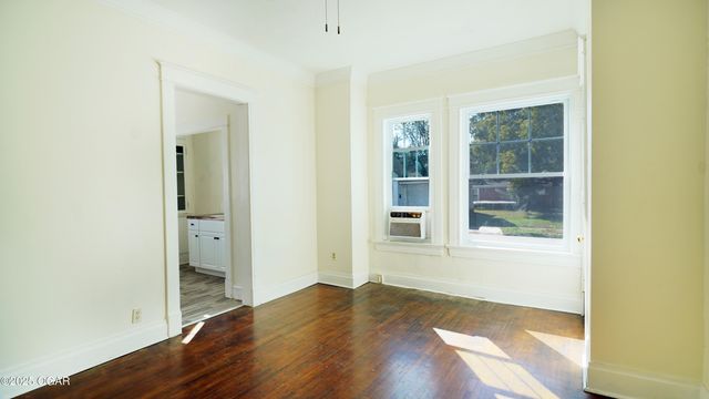 423 S Connor Avenue, Joplin, MO 64801