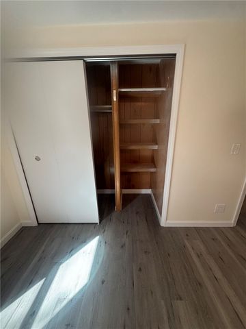6 Hide-a-way, Coventry, RI 02816