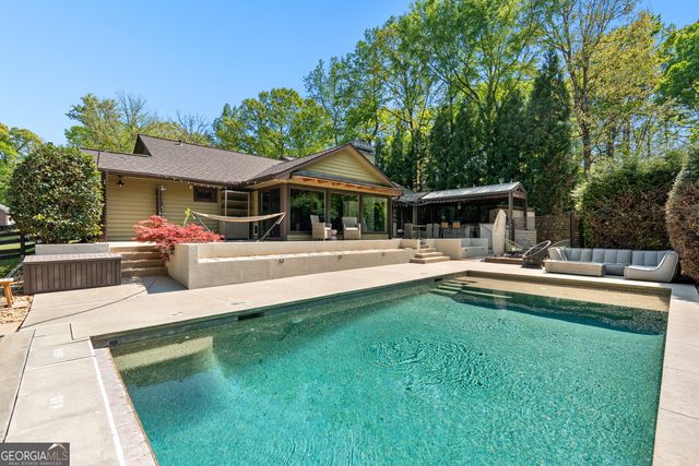 538 Pinegate Road, Peachtree City, GA 30269