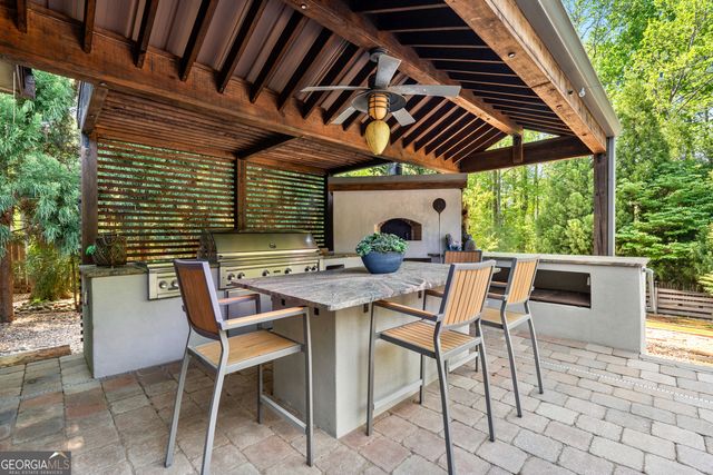 538 Pinegate Road, Peachtree City, GA 30269