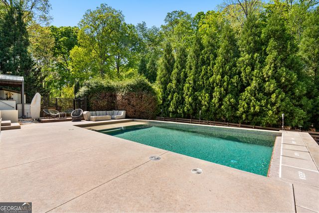 538 Pinegate Road, Peachtree City, GA 30269