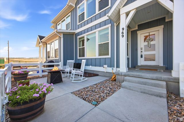 969 W SUNSPEAR DR, Saratoga Springs, UT 84045