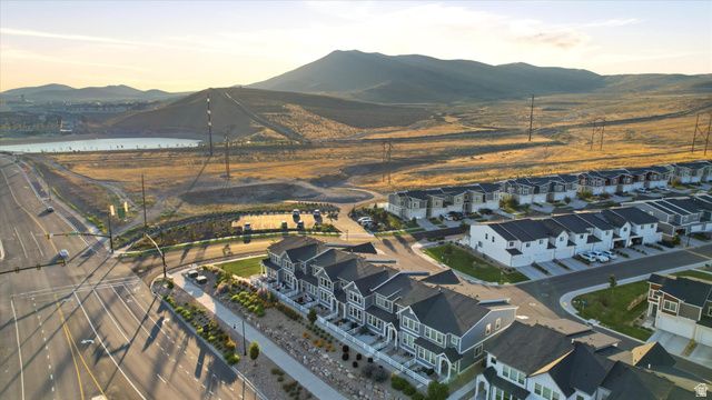 969 W SUNSPEAR DR, Saratoga Springs, UT 84045
