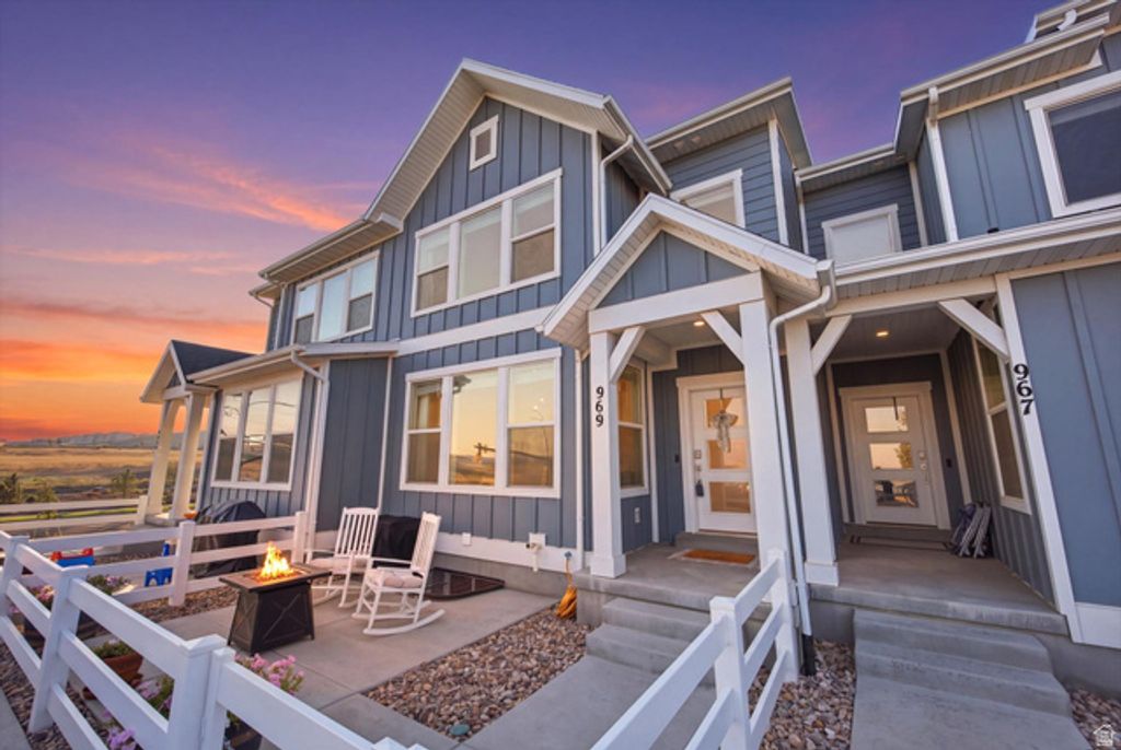 969 W SUNSPEAR DR, Saratoga Springs, UT 84045