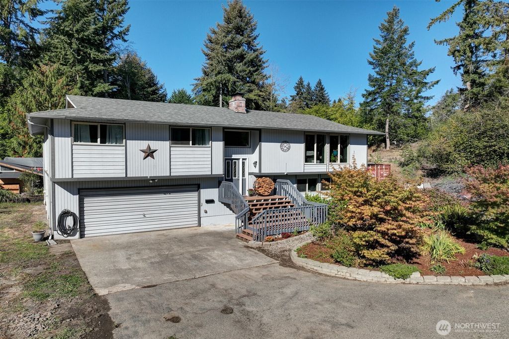 12008 132nd Avenue Ct E, Puyallup, WA 98374