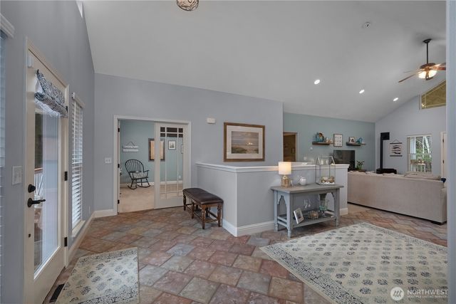 80 E Sea Breeze Lane, Shelton, WA 98584