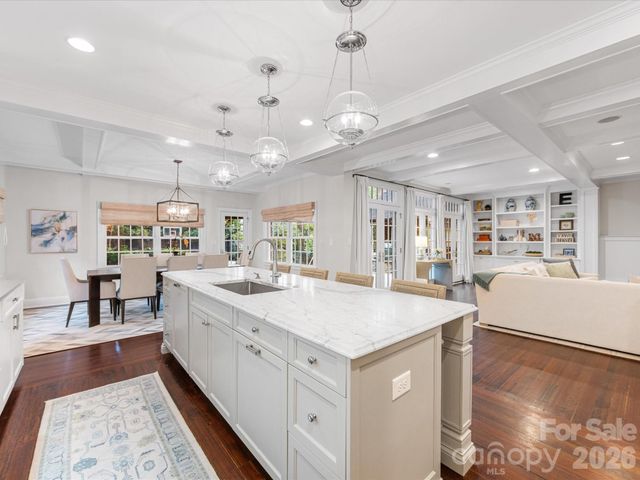 1201 Belgrave Place, Charlotte, NC 28203