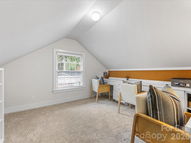 1201 Belgrave Place, Charlotte, NC 28203