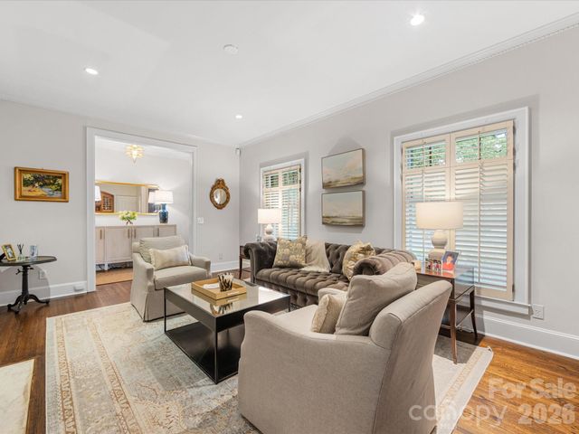 1201 Belgrave Place, Charlotte, NC 28203