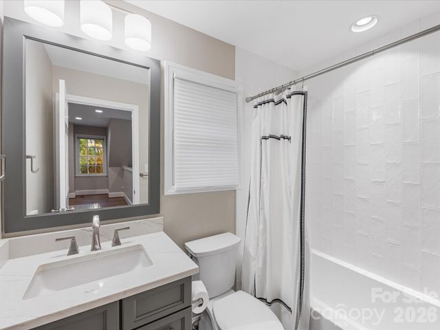 1201 Belgrave Place, Charlotte, NC 28203