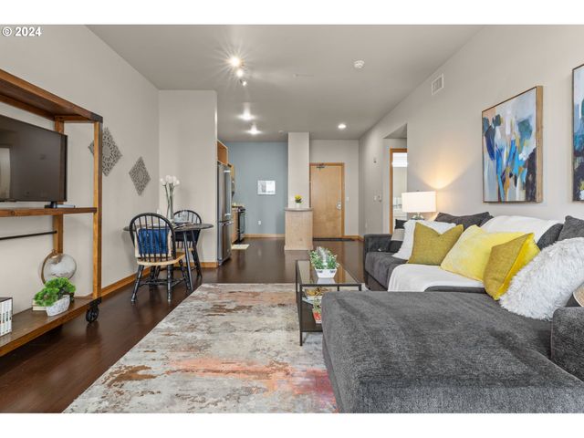 1255 Nw 9TH Ave, Portland, OR 97209