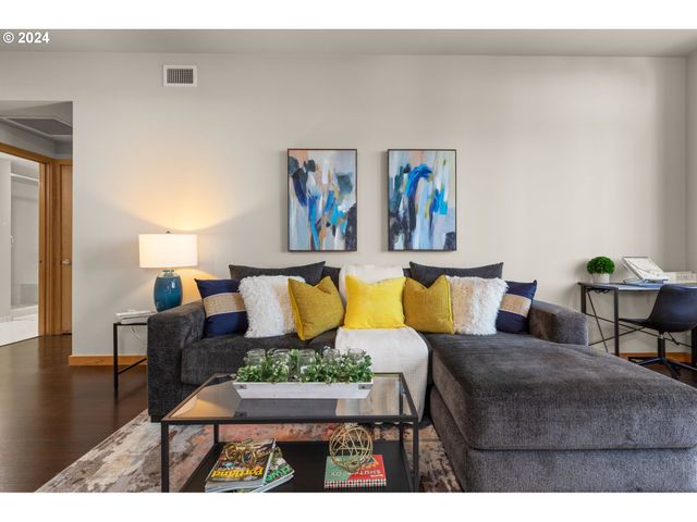 1255 Nw 9TH Ave, Portland, OR 97209