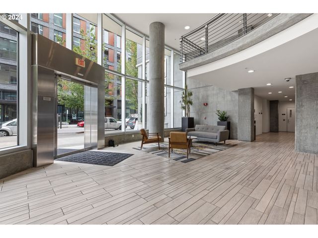 1255 Nw 9TH Ave, Portland, OR 97209