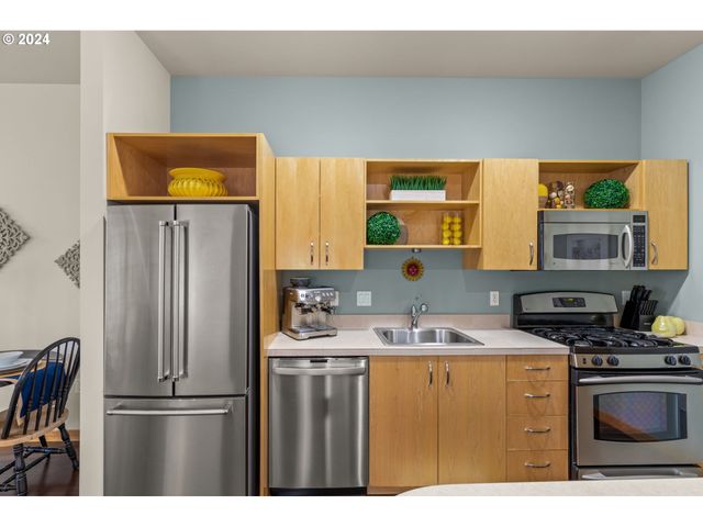 1255 Nw 9TH Ave, Portland, OR 97209